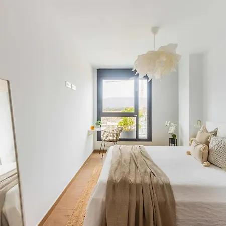 Apartment Stylish In Alicante With Seaview, Pool And Villajoyosa