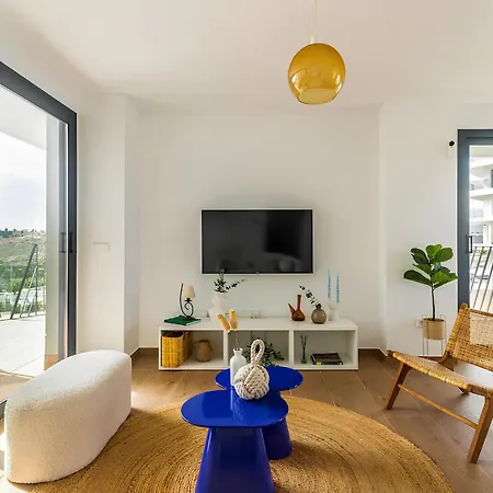 Stylish In Alicante With Seaview, Pool And Apartment *