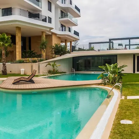 Stylish In Alicante With Seaview, Pool And Villajoyosa